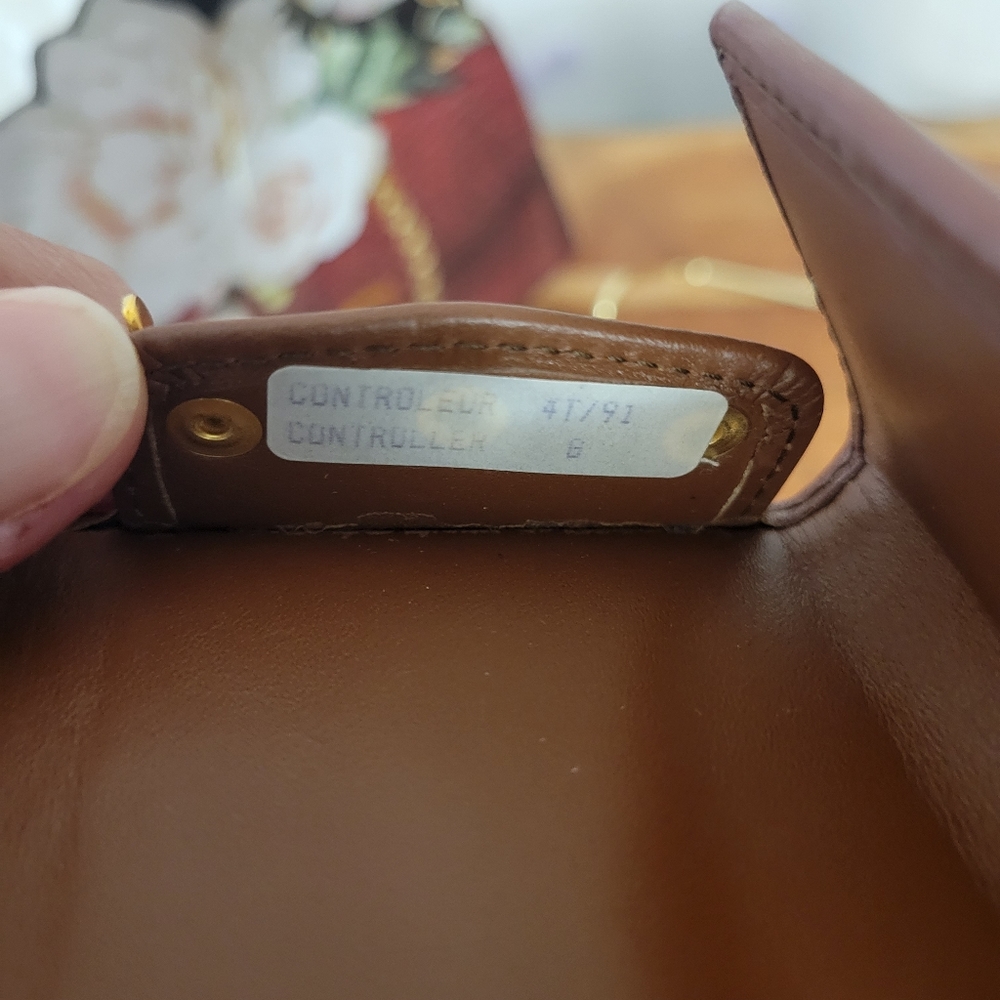 Authentic Christian Dior 6 Ring Key Holder - Picture 9 of 9